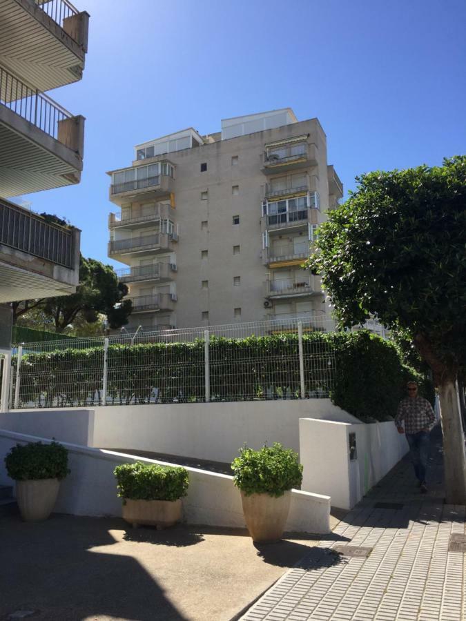 Apartamento Familiar Leomar Salou Esterno foto