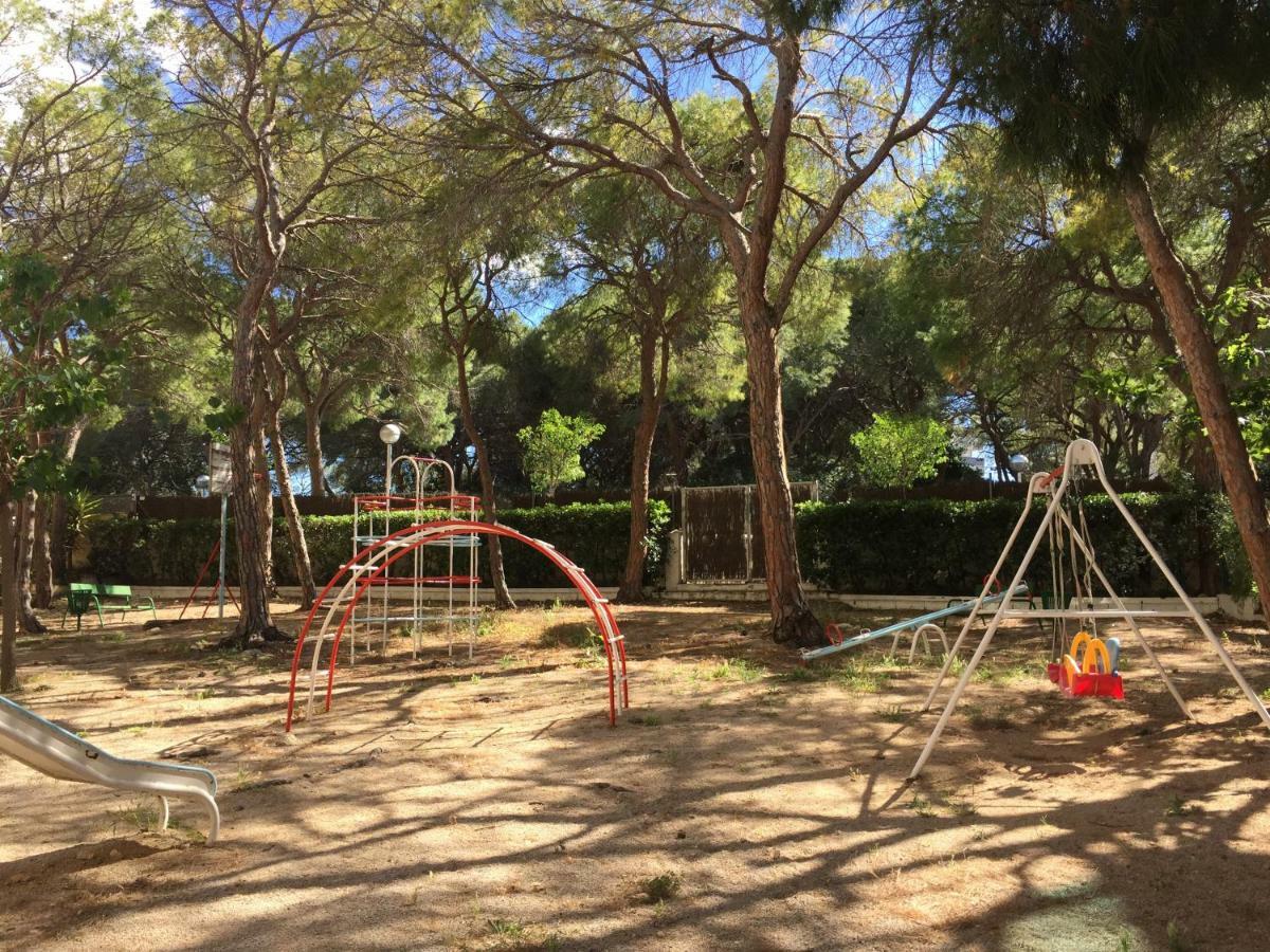 Apartamento Familiar Leomar Salou Esterno foto